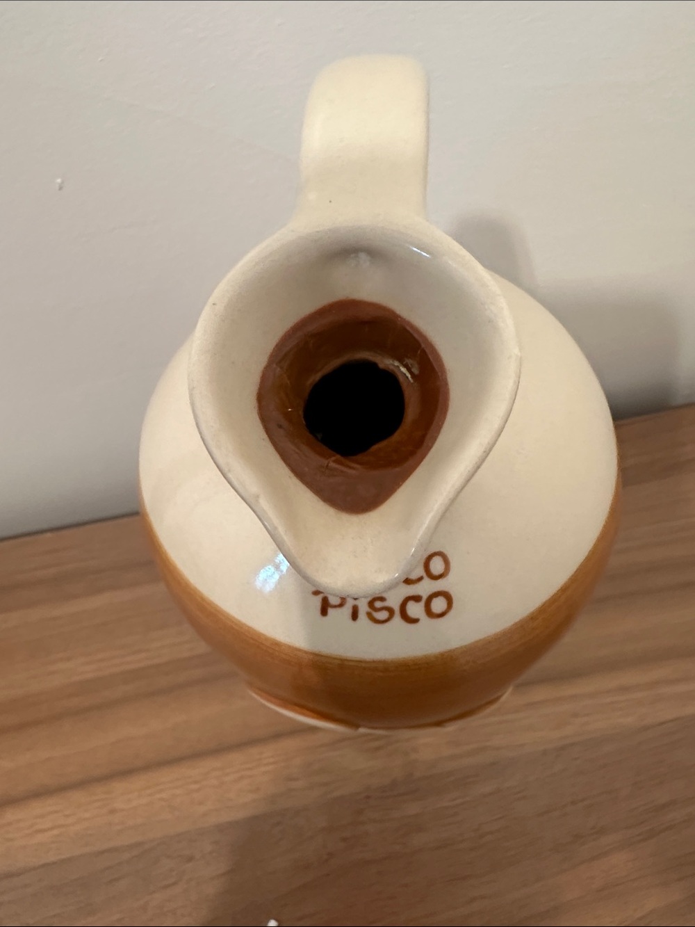 Cuzco Pisco Ceramic Decanter - Cream & Brown - Picture 3 of 5